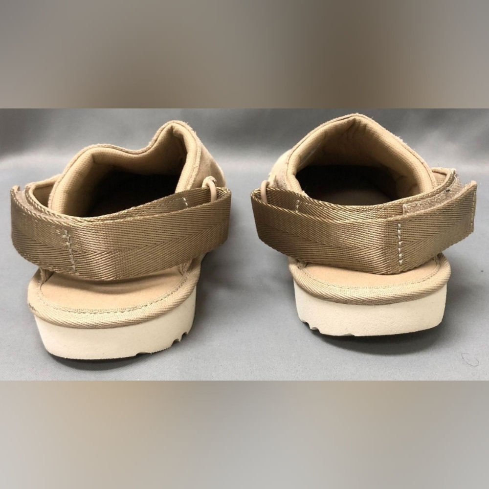 UGG Goldenstar Driftwood Clog Slip-Ons Wmn's Size 6 Like New - Picture 9 of 11